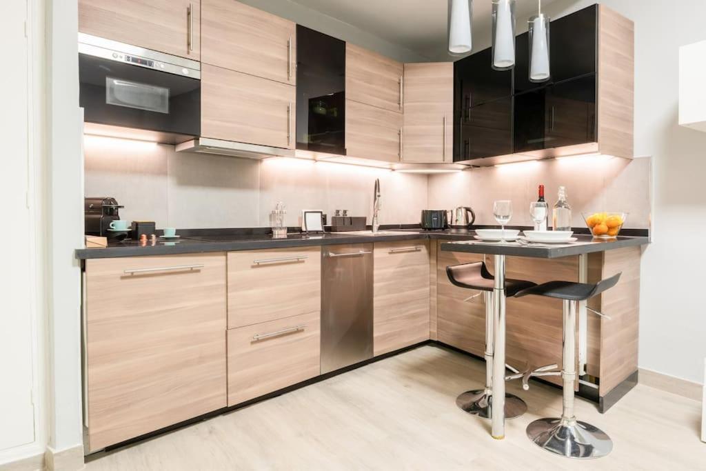 Mia Suite. Center Of סביליה מראה חיצוני תמונה