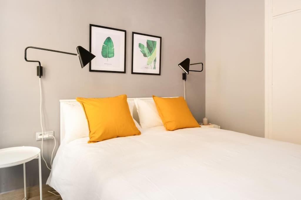 Mia Suite. Center Of סביליה מראה חיצוני תמונה