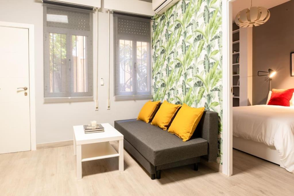 Mia Suite. Center Of סביליה מראה חיצוני תמונה